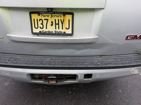Used 2013 GMC Yukon XL SLT AWD/4WD image 6
