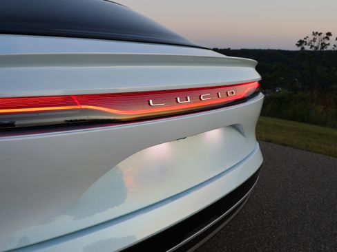 Used 2022 Lucid Air Grand Touring image 6