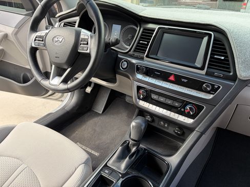Used 2018 Hyundai Sonata SEL image 10