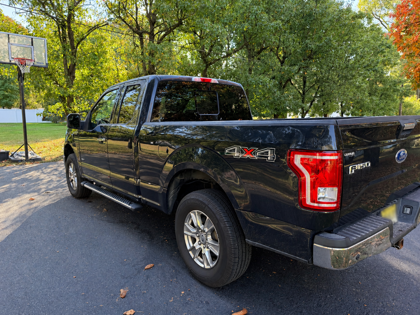 Used 2015 Ford F150 XLT w/ Equipment Group 302A Luxury AWD/4WD image 5