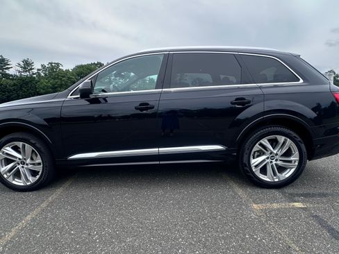 Used 2021 Audi Q7 2.0T Premium Plus w/ Premium Plus Package AWD/4WD image 6