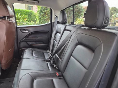 Used 2018 Chevrolet Colorado ZR2 image 20