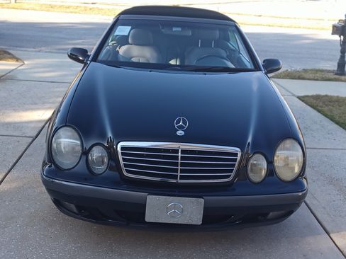 Used 1999 Mercedes-Benz CLK 320 Cabriolet image 1