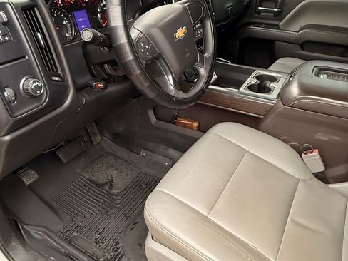 Used 2018 Chevrolet Silverado 2500 W/T w/ WT Convenience Package image 11