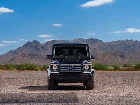 Used 2016 Mercedes-Benz G 550 image 9
