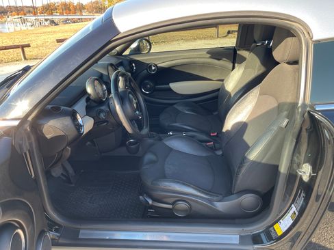 Used 2012 MINI Cooper Coupe image 6