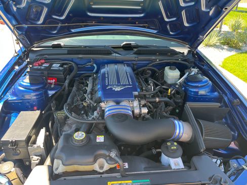 Used 2006 Ford Mustang GT Premium RWD image 14