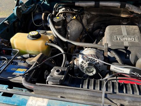 Used 1995 Ford F250 4x4 Regular Cab image 10