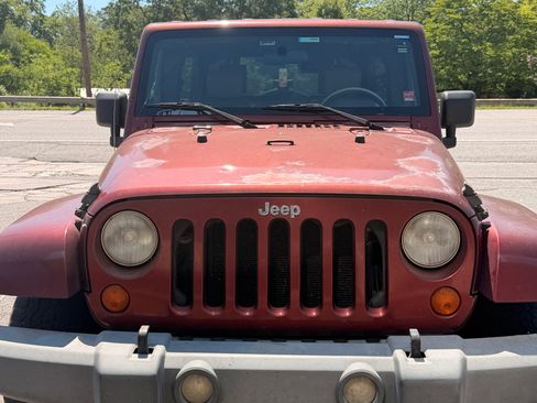 Used 2007 Jeep Wrangler Unlimited Sahara RWD image 1