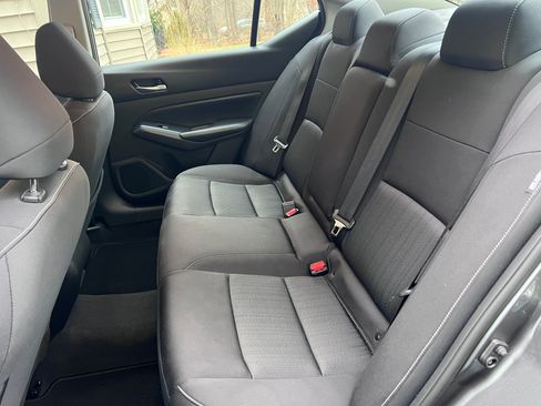 Used 2022 Nissan Altima 2.5 SV image 16