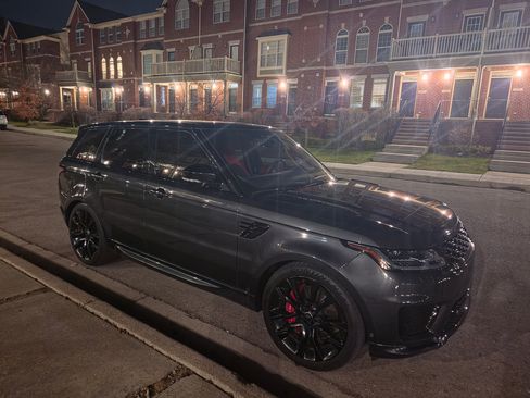 Used 2021 Land Rover Range Rover Sport HST image 15