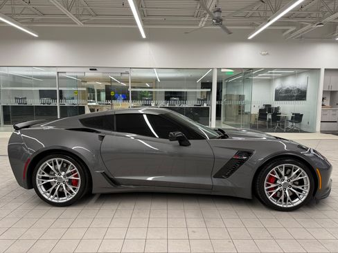 Used 2016 Chevrolet Corvette Z06 w/ 2LZ Preferred Equipment Group image 11