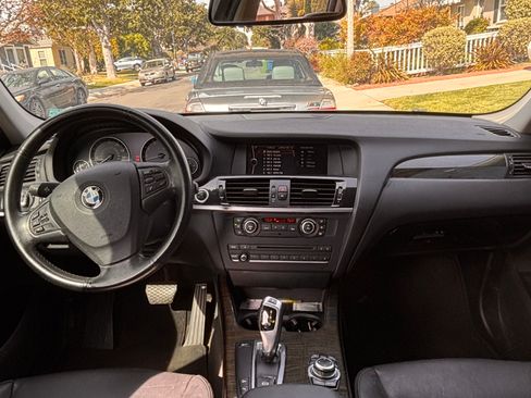 Used 2012 BMW X3 xDrive28i image 9