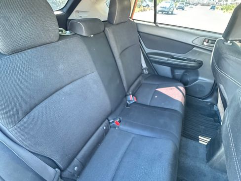 Used 2014 Subaru Crosstrek 2.0i Premium AWD/4WD image 16