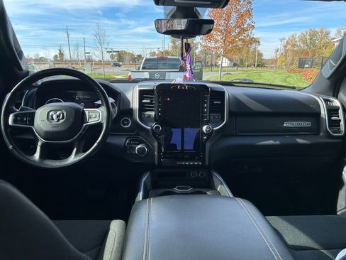 Used 2020 RAM 1500 Big Horn AWD/4WD image 15