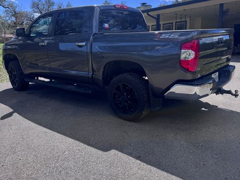 Used 2019 Toyota Tundra SR5 w/ SR5 Upgrade Package image 4