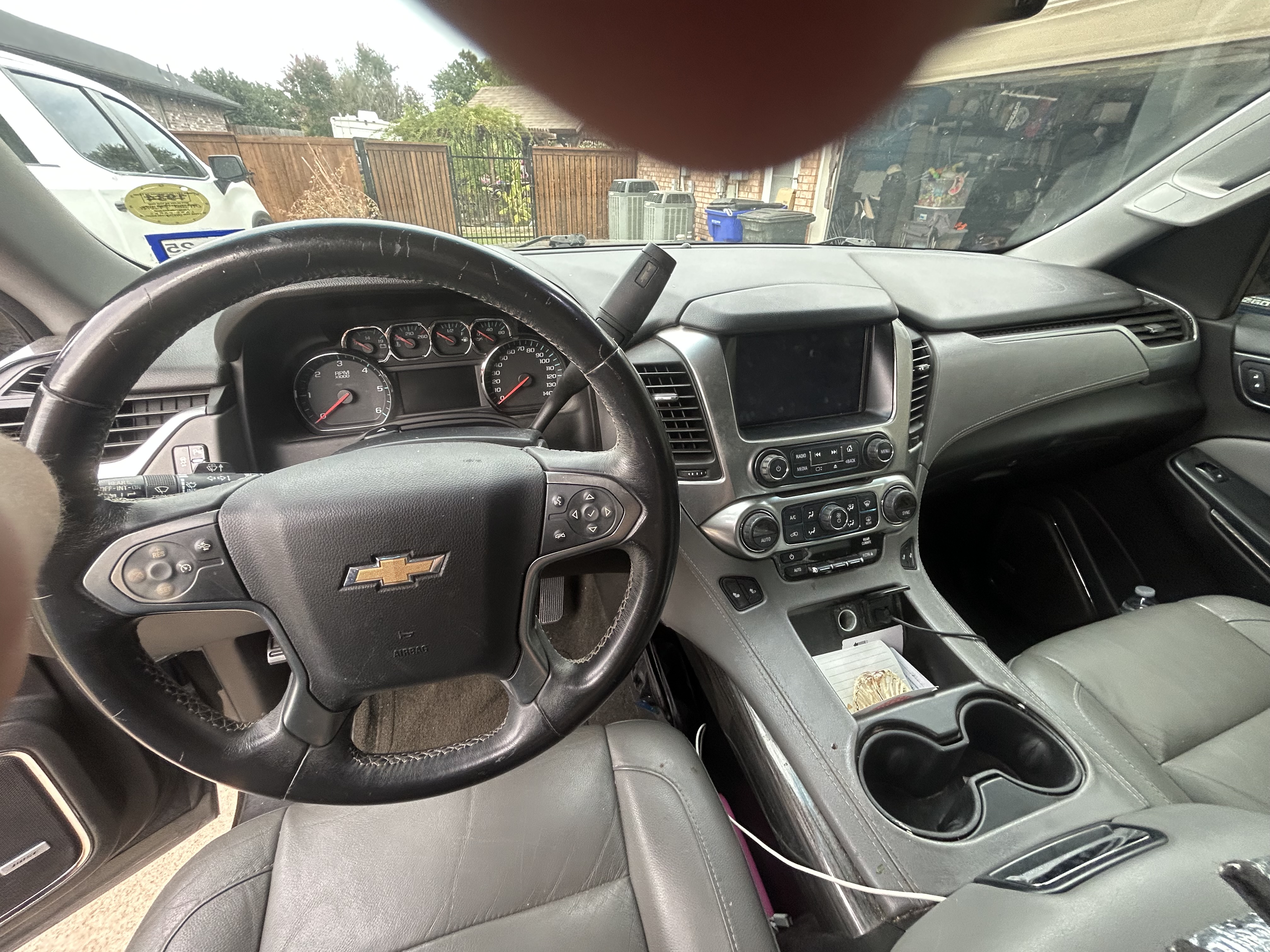 Used 2016 Chevrolet Suburban LT RWD image 11