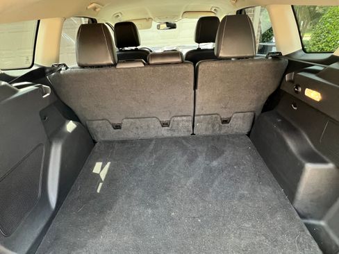 Used 2017 Ford Escape Titanium FWD image 14