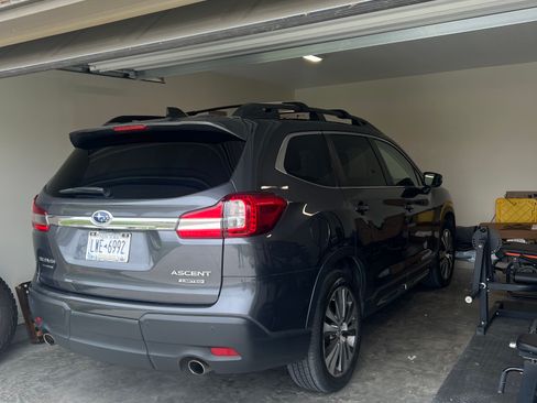 Used 2022 Subaru Ascent Limited image 4