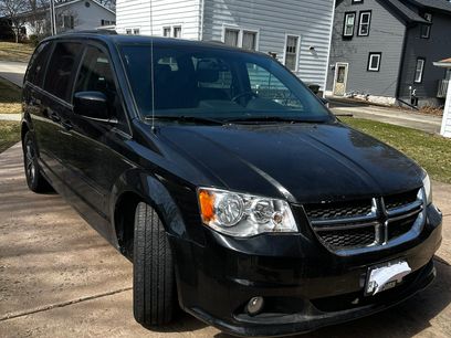 Used 2017 Dodge Grand Caravan SXT