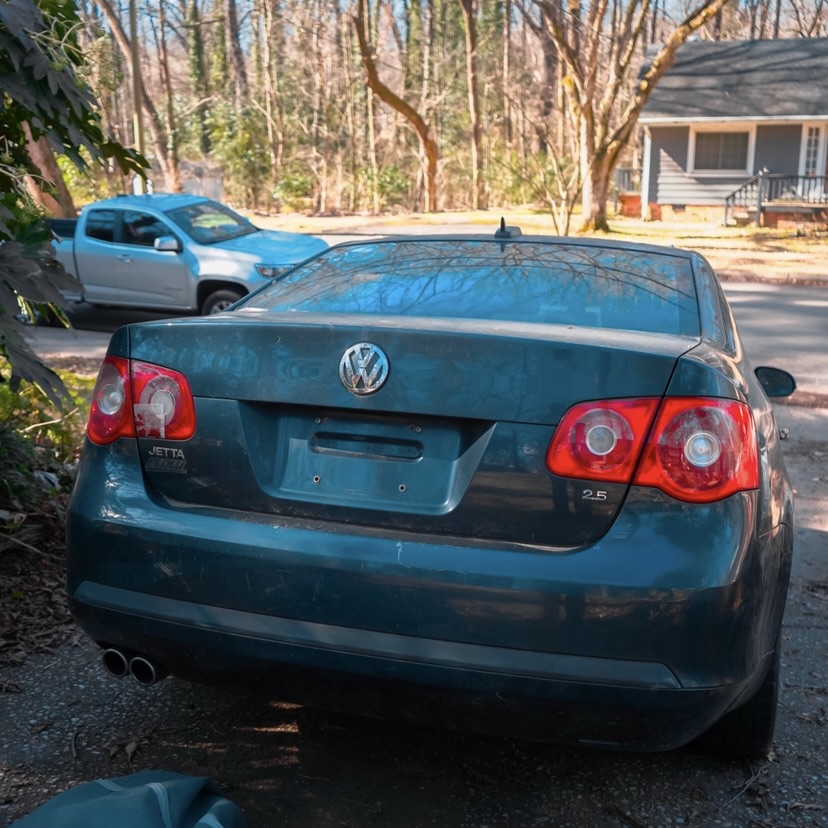 Used 2005 Volkswagen Jetta 2.5 FWD image 6