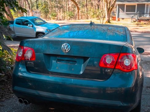 Used 2005 Volkswagen Jetta 2.5 image 6