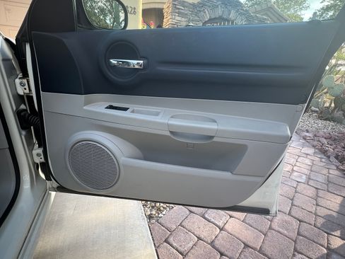 Used 2005 Dodge Magnum R/T w/ Convenience Group II image 14