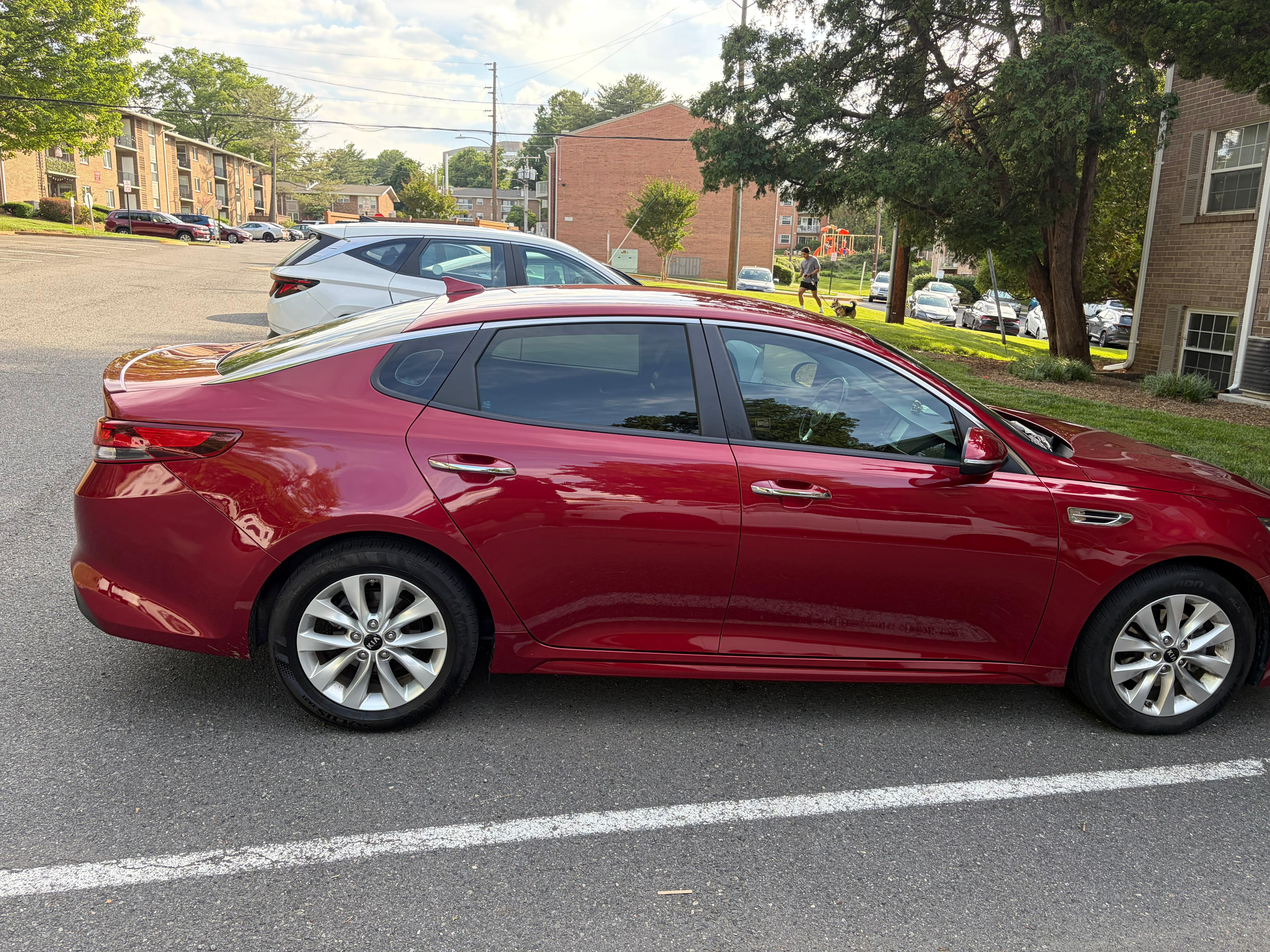 Used 2018 Kia Optima S FWD image 5