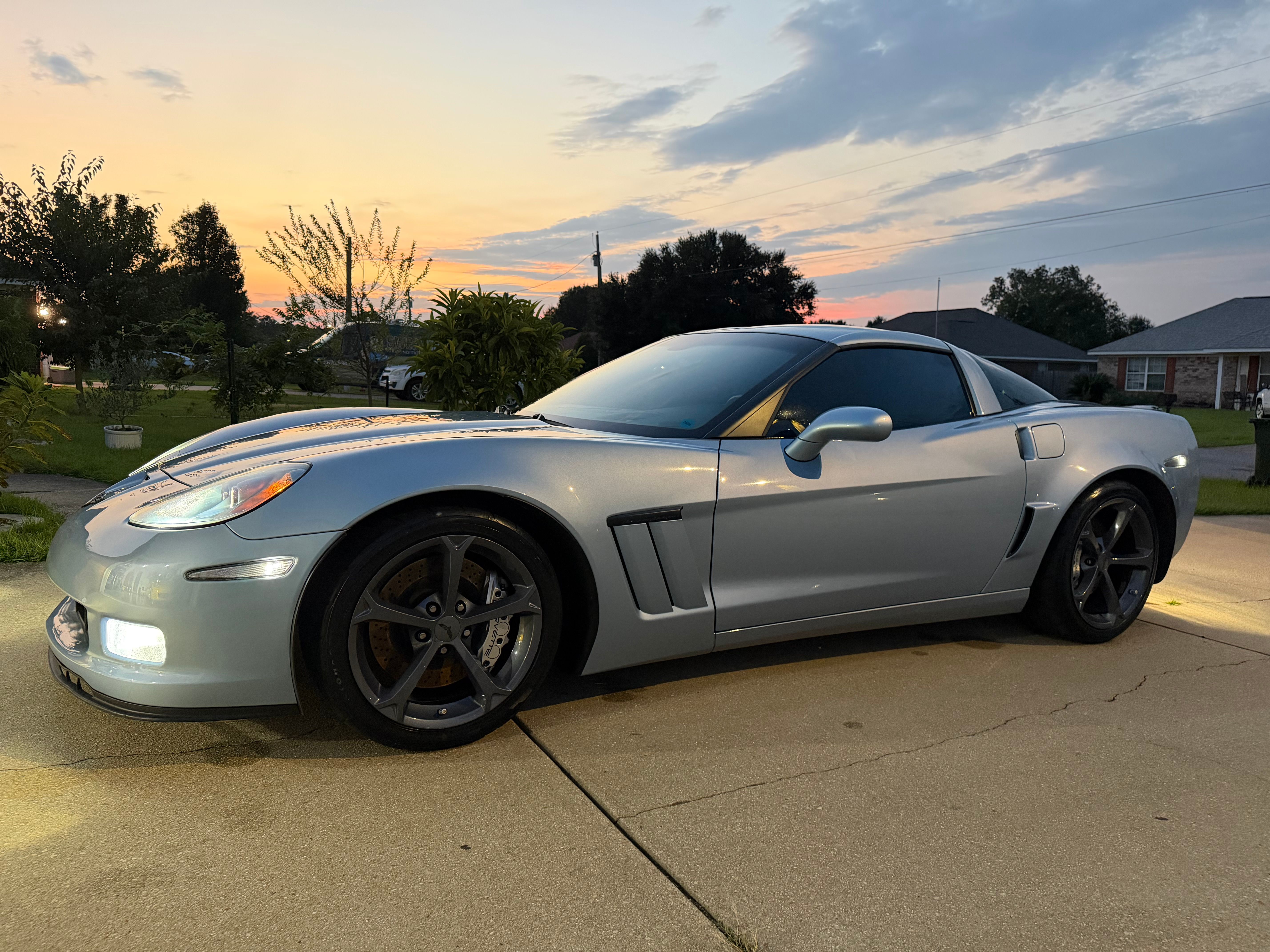 Used 2012 Chevrolet Corvette Grand Sport w/ 3LT Preferred Equipment Group RWD image 18
