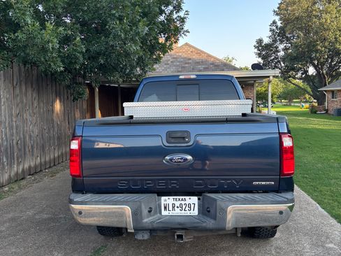 Used 2016 Ford F250 Lariat w/ Lariat Ultimate Package AWD/4WD image 5