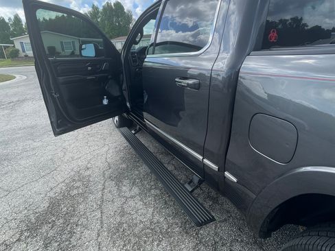 Used 2021 RAM 1500 Limited AWD/4WD image 11