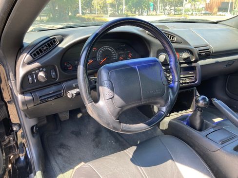 Used 1996 Chevrolet Camaro Z28 RWD image 29