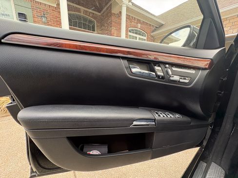 Used 2008 Mercedes-Benz S 550 4MATIC image 15