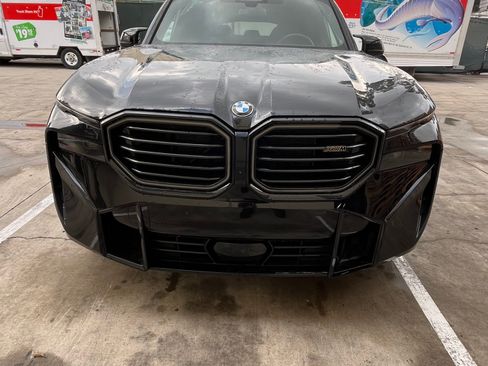 Used 2025 BMW XM Sport Utility 4D image 1