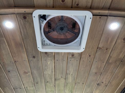 Used 2020 Ford Transit 350 148 High Roof Extended image 21