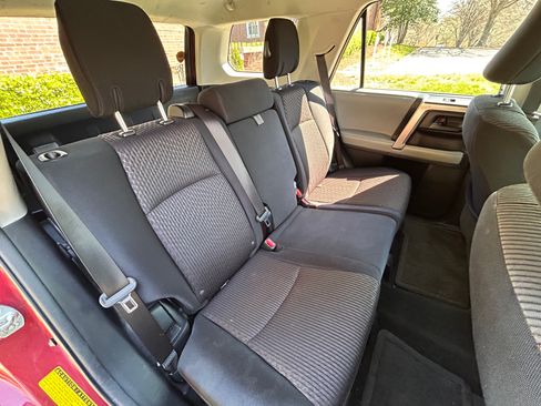 Used 2013 Toyota 4Runner SR5 image 20