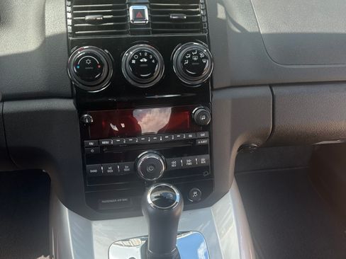 Used 2008 Saturn Sky Red Line image 17