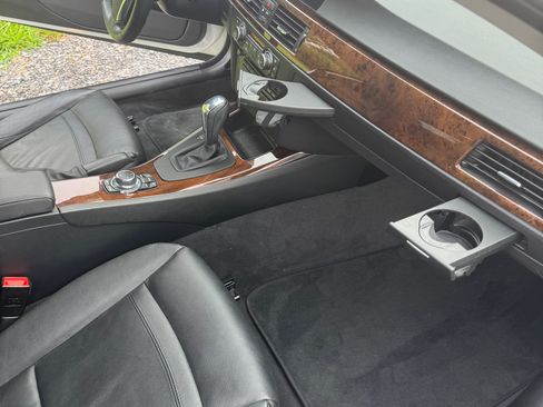 Used 2012 BMW 335i xDrive Coupe AWD/4WD image 14