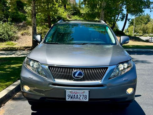 Used 2012 Lexus RX 450h AWD w/ Luxury Pkg image 2