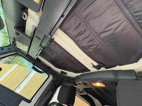 Used 2007 Jeep Wrangler X AWD/4WD image 12