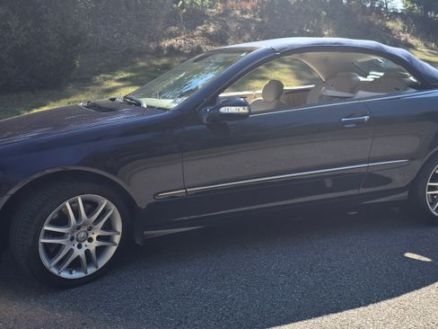 Used 2009 Mercedes-Benz CLK 350 Cabriolet image 8