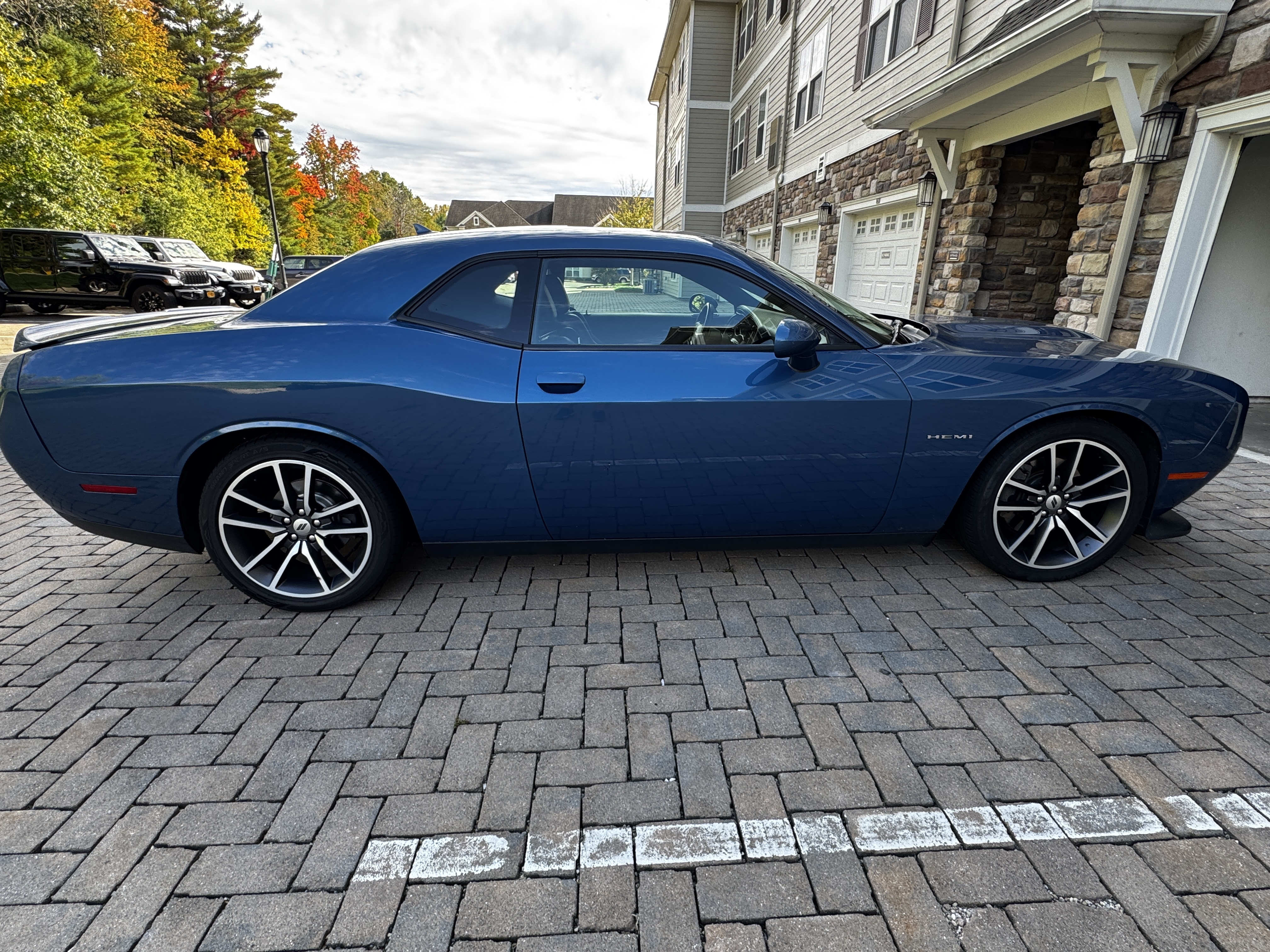 Used 2020 Dodge Challenger R/T w/ Plus Package RWD image 11