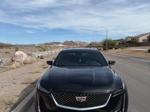 Used 2021 Cadillac CT5 Premium Luxury image 4