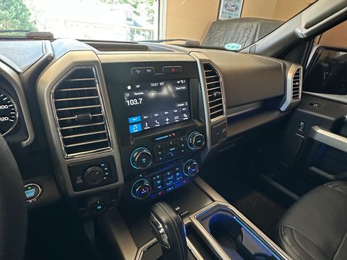Used 2016 Ford F150 Lariat AWD/4WD image 17