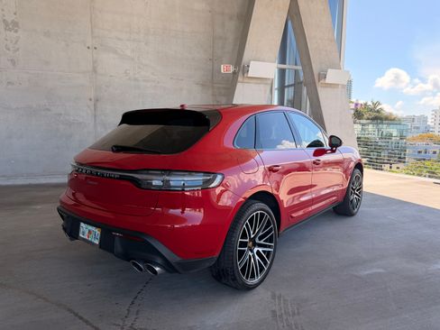 Used 2023 Porsche Macan AWD/4WD image 9