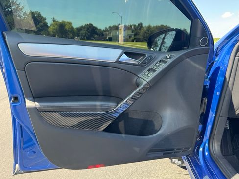 Used 2013 Volkswagen Golf 4-Door image 24