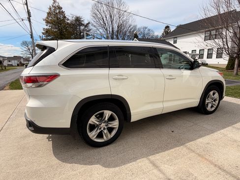 Used 2015 Toyota Highlander Limited image 5