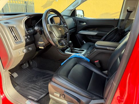 Used 2017 Chevrolet Colorado ZR2 AWD/4WD image 2