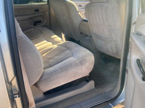 Used 2002 Chevrolet Silverado 2500 LS RWD image 9