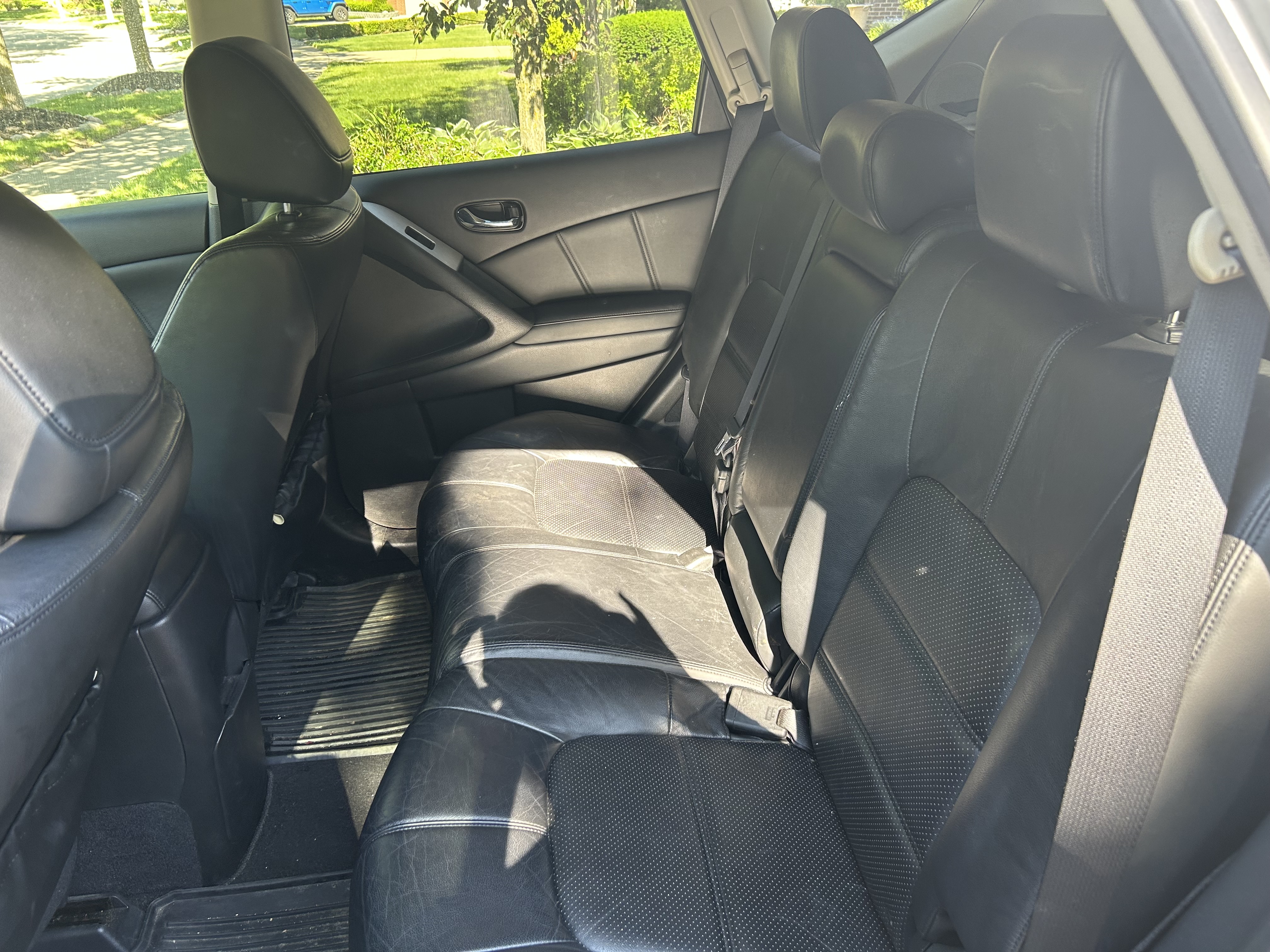 Used 2011 Nissan Murano SL AWD/4WD image 15